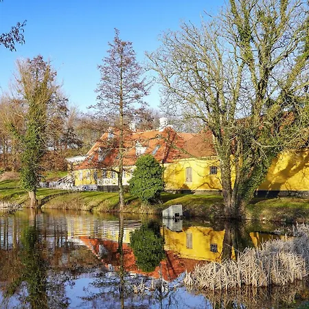 1 Bedroom Cozy In Apartman *